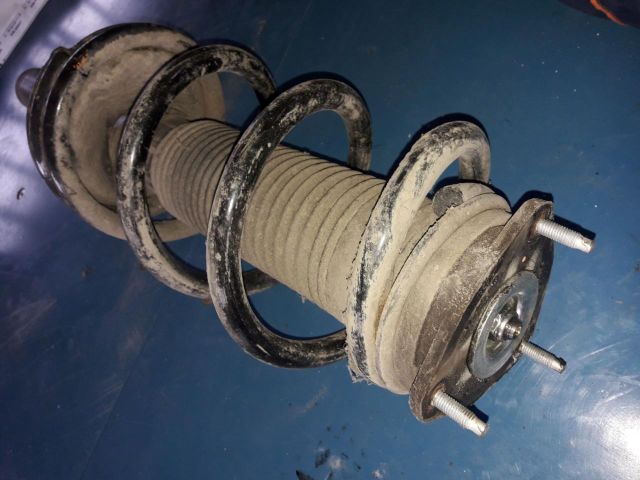 bontott FORD TRANSIT Bal első Lengéscsillapító